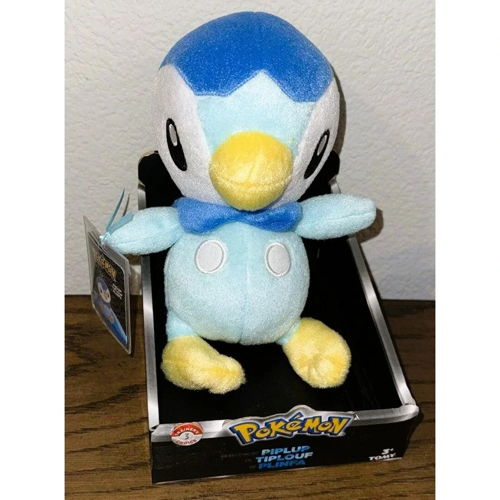 Pokemon Trainer's Choice Exclusive Pokemon Plush Piplup 2016